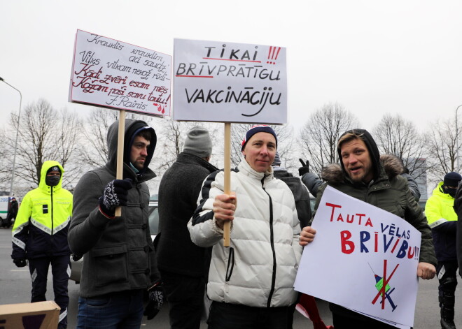 Полиция призывает соблюдать меры безопасности и не собираться на несанкционированные акции