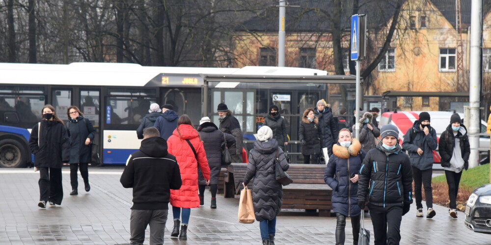 Эпидемиолог: правительство ввело ограничения, так как не могло полагаться на сознательность латвийцев