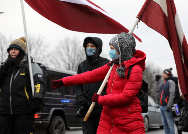 Более полутора сотен человек собрались на несанкционированный пикет в Валке