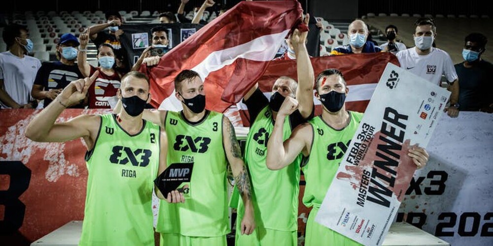 Latvijas vadošā 3x3 basketbola komanda aizraujošā trillerī pirmo reizi vēsturē triumfē Pasaules tūres finālposmā