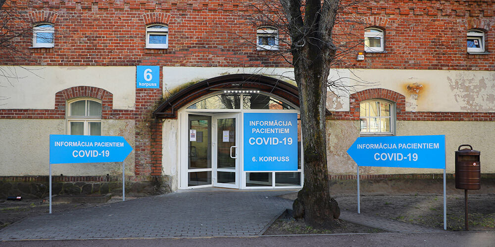 Nepārtraukti tiek atjaunoti saraksti ar ārstiem rezervistiem, kuri var nākt strādāt slimnīcā ārkārtas situācijas laikā, bet arī to resursi ir ierobežoti.