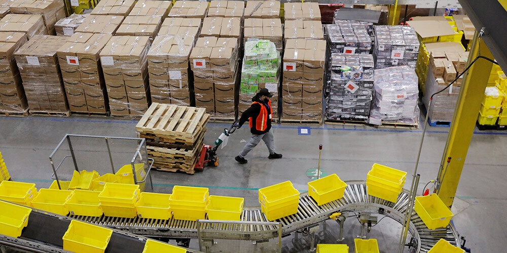 Vācijā streiko daļa "Amazon" darbinieku