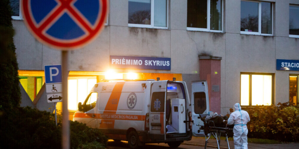 Drūma pirmdiena Lietuvā: reģistrēts rekordliels mirušo Covid-19 pacientu skaits