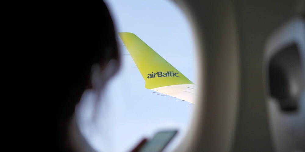 "airBaltic" pirmdien izpildīs repatriācijas reisu no Lielbritānijas. Biļetes uz to brīvi nopirkt nevar
