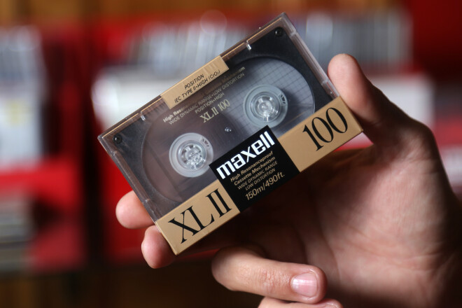 Pārsteidzoši, taču pircēji atrodas arī tik aizmirstam formātam kā audiokasetes. Lielākoties gan tie ir kolekcionāri.