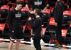 Rodions Kurucs šosezon spēlē vienā no galvenajām NBA favorītēm tāpēc jācīnās par katru iespēju doties laukumā.