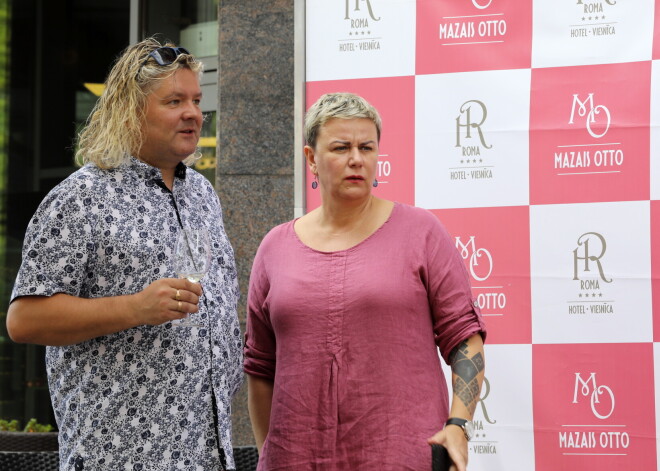 Экс-глава МВД о гостинице: "Мы закрылись, когда не получили пособия по простою, и это было правильно"