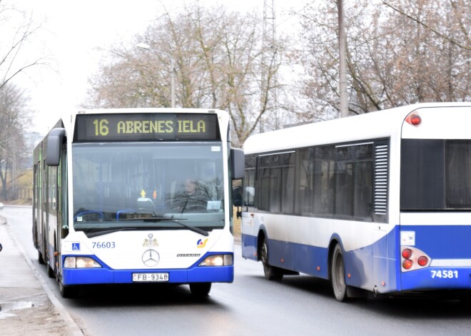 Komandantstundas laikā kursēs sabiedriskais transports