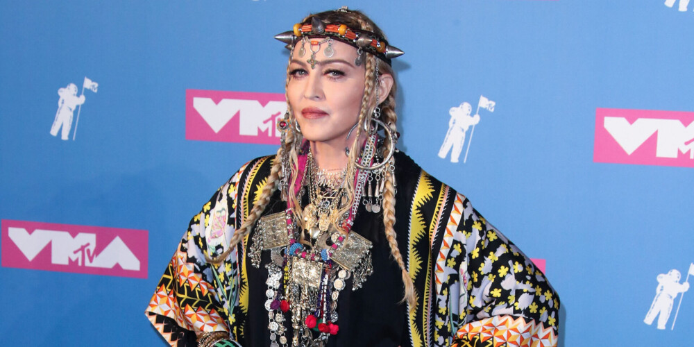 Madonna, Īlons Masks, Džastins Bībers un citas zvaigznes, kas pērn neizmantoja lielisku iespēju paklusēt