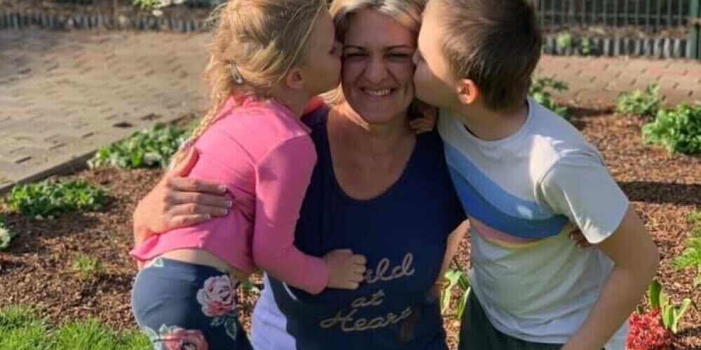 "Иногда нужно нарушить закон, чтобы совершить благо": Кристине Мисане наконец отмечает праздники с детьми