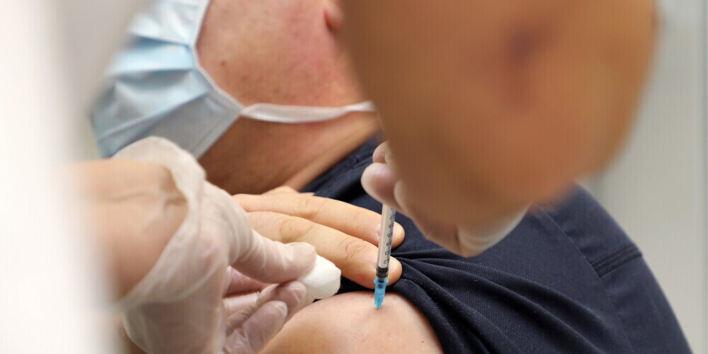 Вакцина от Covid-19 компании "Moderna" будет доступна в Латвии с 11 января