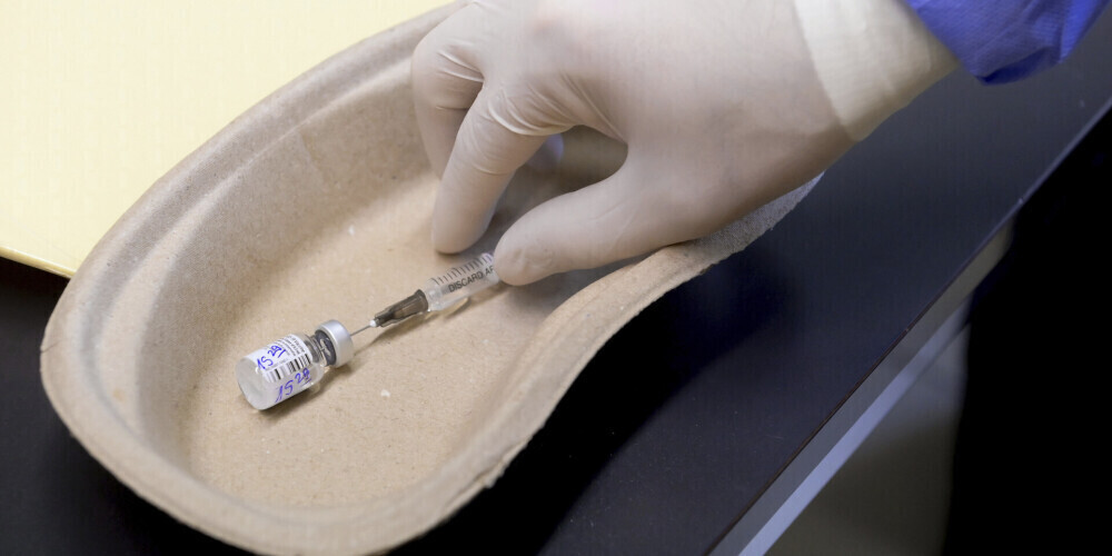 41-летняя женщина внезапно умерла после прививки Pfizer