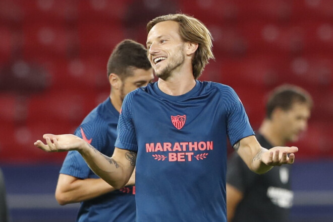 Ivans Rakitičs par saviem panākumiem futbola laukumā savā ziņā var pateikties arī mīļotajai sievietei.