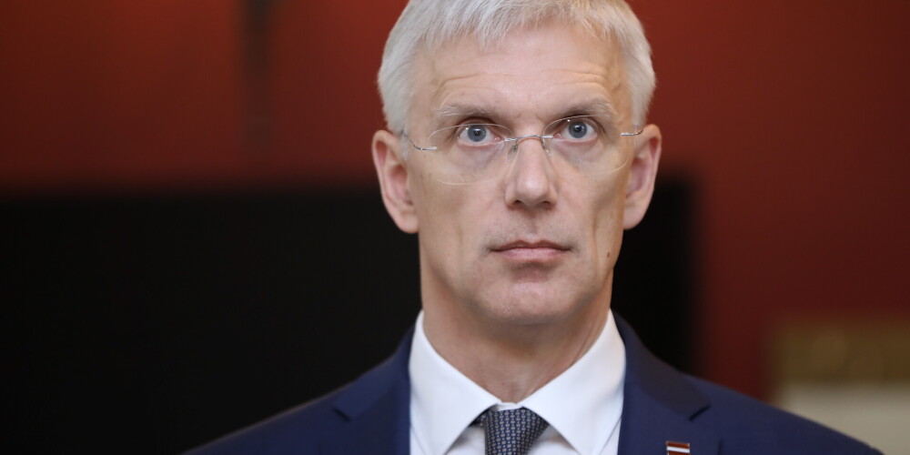 Kariņš izsaka neuzticību Viņķelei un aicina "Attīstībai/Par" izvirzīt jaunu veselības ministra amata kandidātu