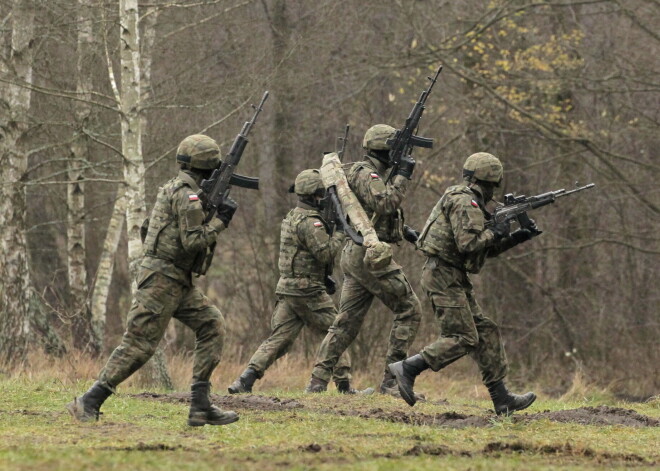 Ar Covid-19 inficējušies Latvijā izvietotās NATO kaujas grupas karavīri