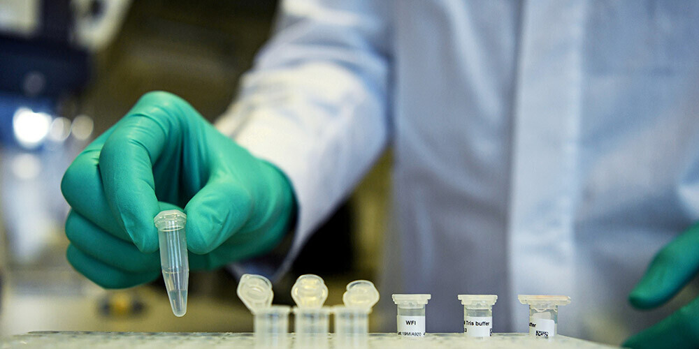 "CureVac" Covid-19 vakcīnas izstrādē apvieno spēkus ar "Bayer"