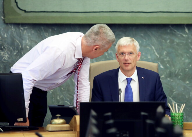 Kariņš par veselības ministra pienākumu izpildītāju ieceļ Pabriku