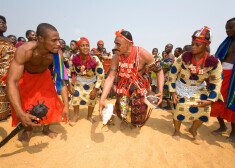 Baltās rases cilvēkiem ir milzums aizspriedumu un maldīgi uzskati par Vudū, kas parasti saistās vienīgi ar šamaņu durstītām lellēm. Pēc būtības tā ir monoteiska reliģija, tāpat kā kristietība, islāms vai jūdaisms.