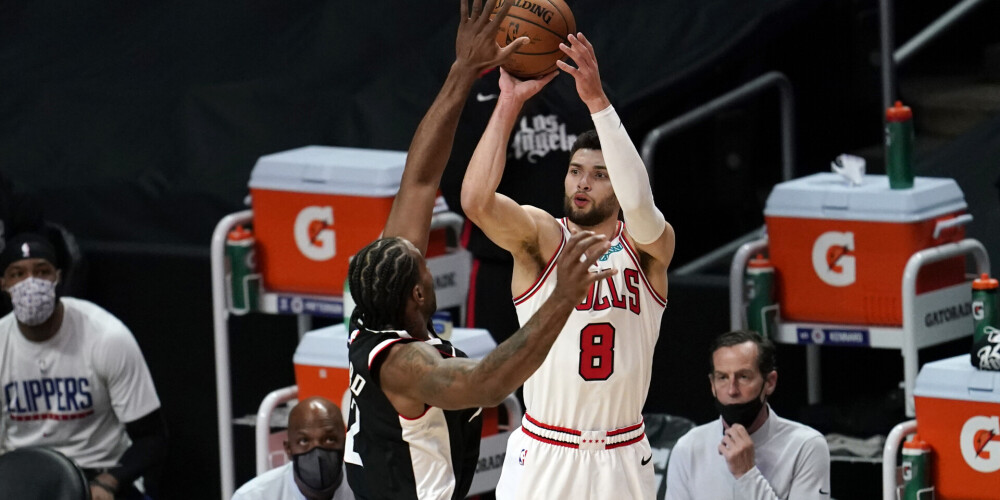 Čikāgas "Bulls" ir profesionāls basketbola klubs, kas ir bāzēts Čikāgā, Ilinoisas štatā, ASV. Klubs ir dibināts 1966. gadā un kopš tā dibināšanas brīža spēlē NBA. "Bulls" ir seškārtējie NBA čempioni (1991, 1992, 1993, 1996, 1997, 1998). Mājas spēles komanda aizvada United Center arēnā. Klubā laikposmā no 1984. līdz 1993. gadam un no 1995. gada līdz 1998. gadam spēlēja leģendārais amerikāņu basketbolists Maikls Džordans.