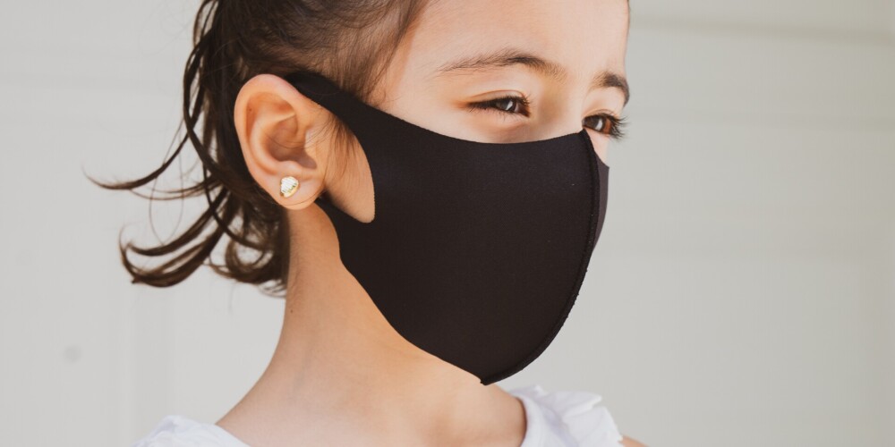 Sejas masku lietošanai nav negatīvu seku uz bērnu veselību, norāda Veselības ministrija