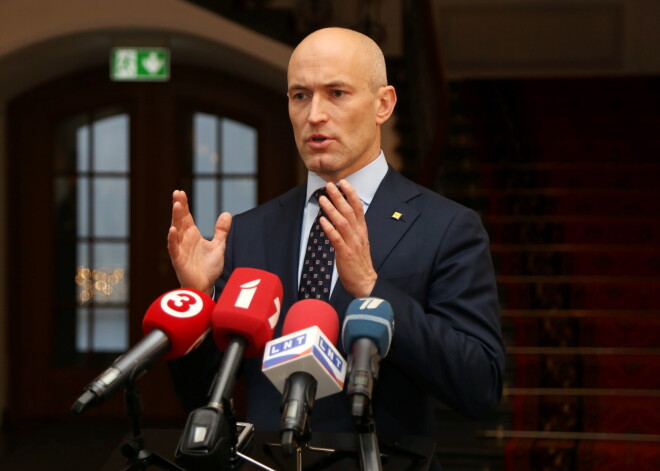 Pavļuts uzdod veikt dienesta pārbaudi par vakcīnu pret Covid-19 portfeļa veidošanu