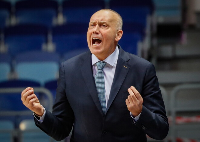 Rims Kurtinaitis pametis Maskavas apgbala "Himki" komandu