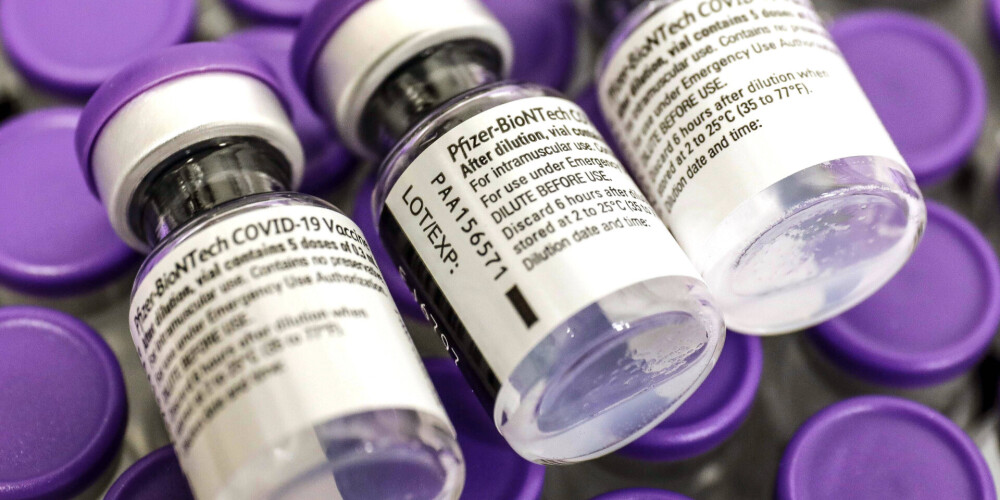 Norvēģijā pēc Covid-19 vakcinācijas miruši 23 cilvēki: brīdina par risku vecākiem pacientiem