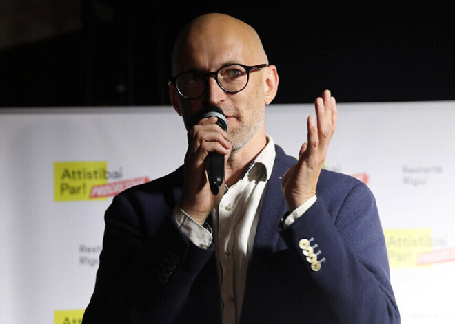 Павлютс призывает ЕС разъяснить вопрос о задержке поставок вакцины от Pfizer