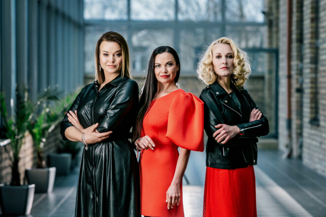 "Viņas melo labāk" dāmas - Sarmīte Rubule, Evija Krūze un Kristīne Nevarauska.