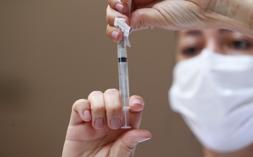 Pasaulē injicēti vairāk nekā 40 miljoni vakcīnu pret Covid-19 devu