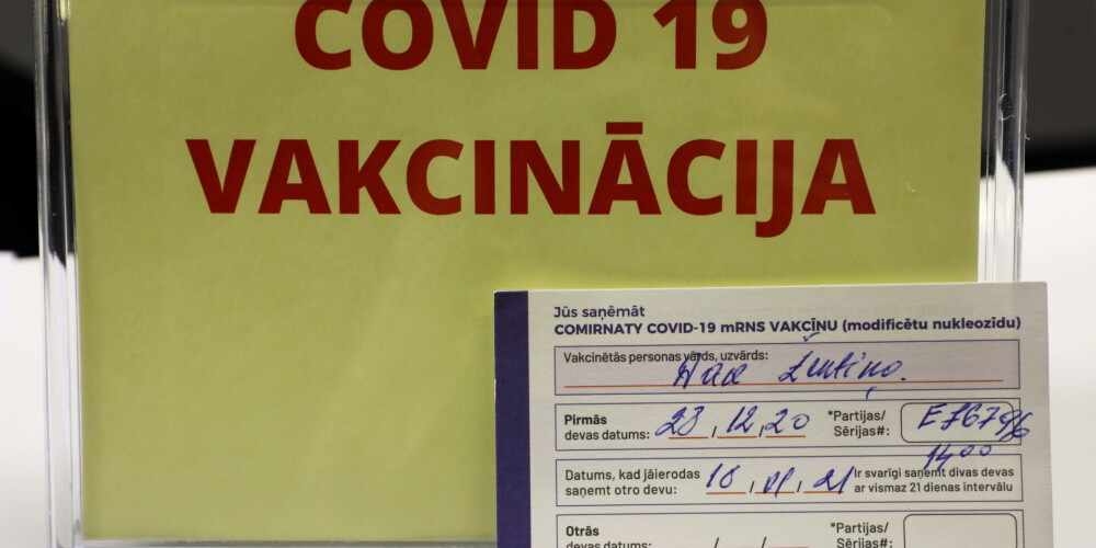 В новом бюро вакцинации Латвии за 4900 евро захотел работать 461 человек