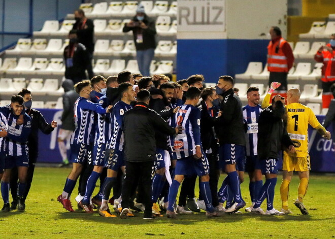 Trešās līgas klubs "Alcoyano" sensacionāli izsit Madrides "Real" no Spānijas kausa izcīņas