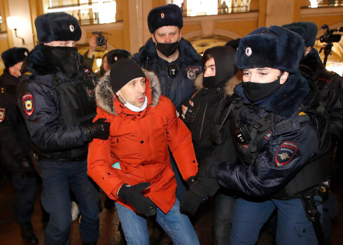 Krievija brīdina Navaļnija atbalstītājus neaicināt tautu uz "nelegāliem masu protestiem"