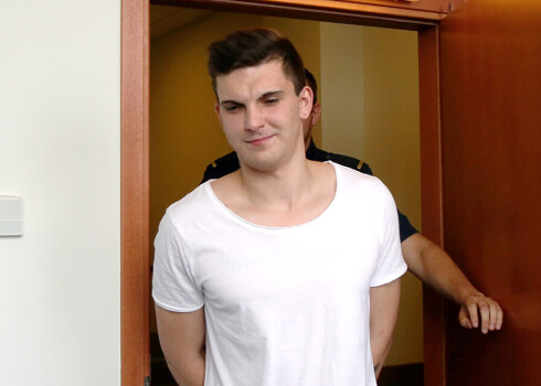 Tiesā jau atrodas cita krimināllieta, kurā Endziņš kopā ar vēl divām personām apsūdzēts par viltus ziņu portāla uzturēšanu.