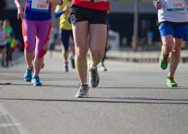 Lai glābtu sportu, Francija izstrādājusi pretvīrusu maskas sportistiem