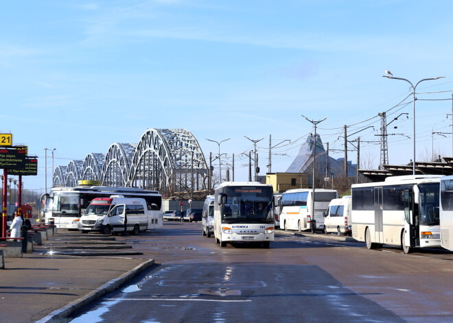 Covid-19 slimnieks braucis ar autobusu Baltinava - Viļaka - Balvi - Gulbene - Rīga