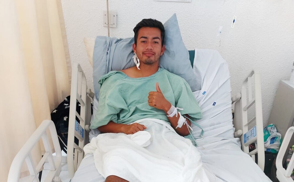 Futbolists pēc nelaimes gadījuma mājās zaudē kāju, bet gūst milzu mācību