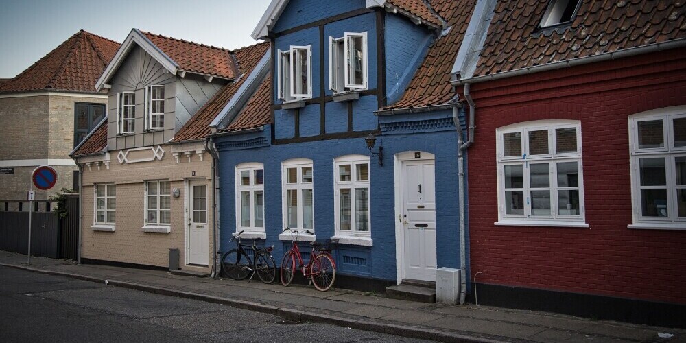 Латвийцу не выплатили 5000 евро зарплаты и выкинули на улицу в Дании