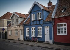 Латвийцу не выплатили 5000 евро зарплаты и выкинули на улицу в Дании