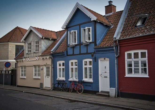 Латвийцу не выплатили 5000 евро зарплаты и выкинули на улицу в Дании