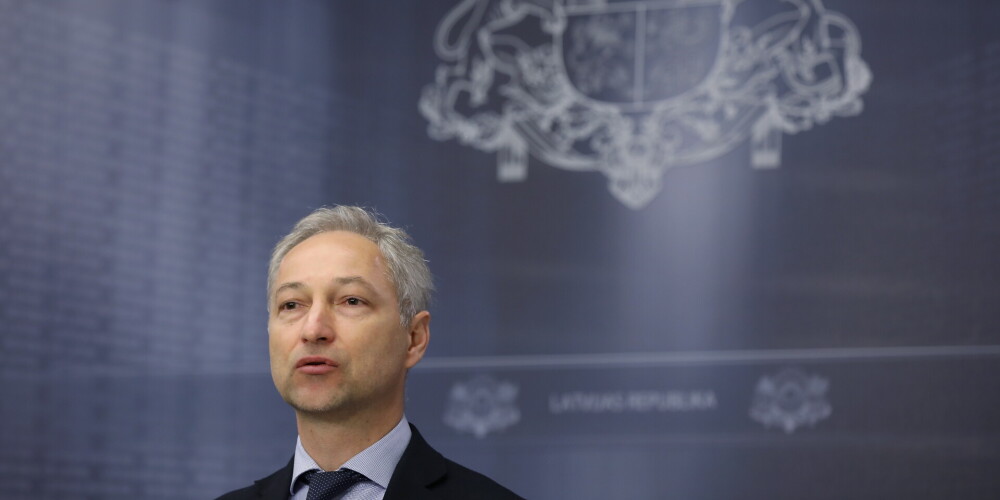 Министерство юстиции — орган исполнительной власти, осуществляющий функции по выработке и реализации государственной политики и нормативно-правовому регулированию в установленной сфере деятельности, в том числе в сфере исполнения уголовных наказаний, регистрации некоммерческих организаций, обеспечения установленного порядка деятельности судов и т.д.