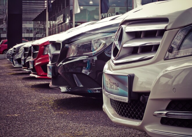 Как выбрать подержанный автомобиль в Латвии? 5 простых шагов