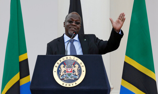 Tanzānijas prezidents Džons Magufuli aicinājis pret Covid-19 dzert vērmeļu uzlējumu un neuzticēties balto cilvēku izgudrotajā vakcīnām
