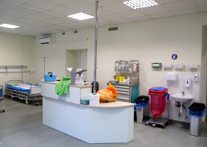 Студентка-медик Мария в Риге: "Пациенты без маски для дыхания не могут даже поесть"