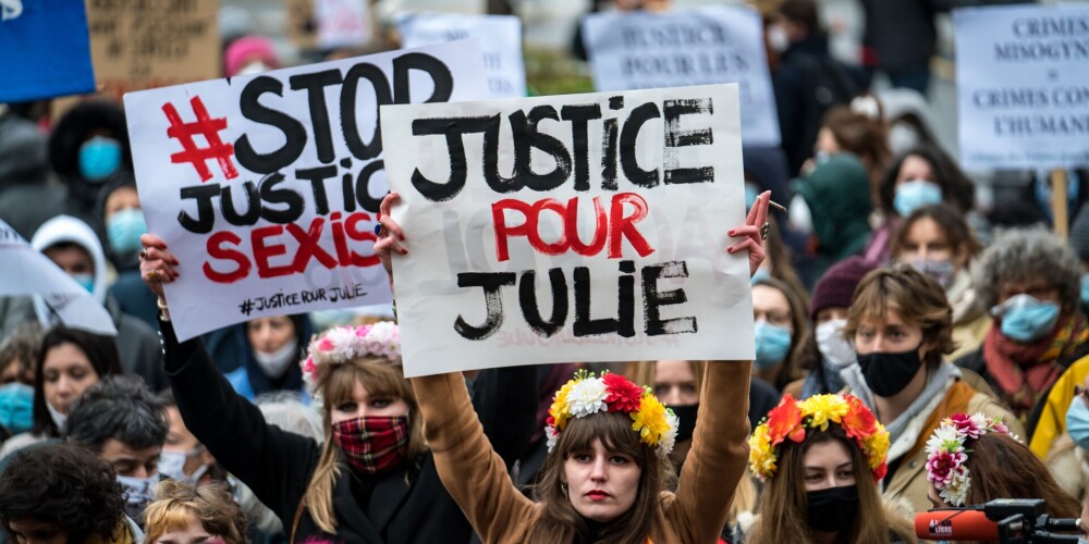 Tiesa uzstāj, ka 13 gadus vecā meitene piekritusi. Francijā virmo niknums par lēmumu izvarošanas lietā