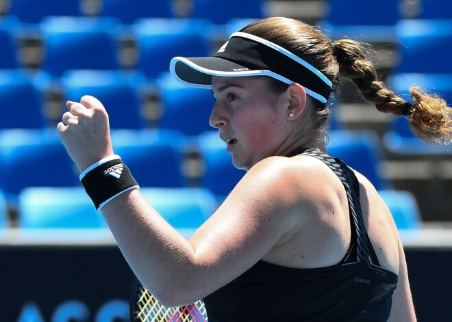 Ostapenko pārvar "Australian Open" dubultspēļu pirmo kārtu