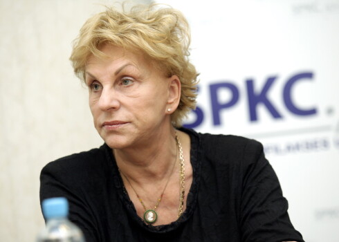 Infektoloģe Ludmila Vīksna.