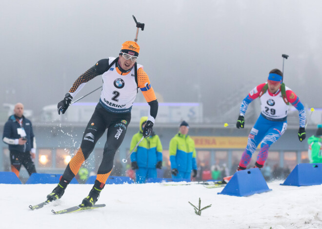 Rastorgujevs pasaules čempionātu sāk ar augsto 15. vietu