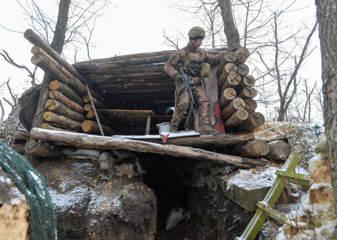 Ukrainas austrumos sprādzienā gājuši bojā trīs karavīri