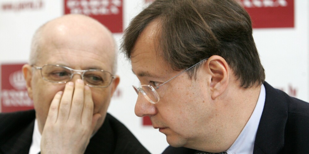 Председатель совета директоров Parex banka Виктор Красовицкий (слева) и президент и председатель правления Parex banka Валерий Каргин